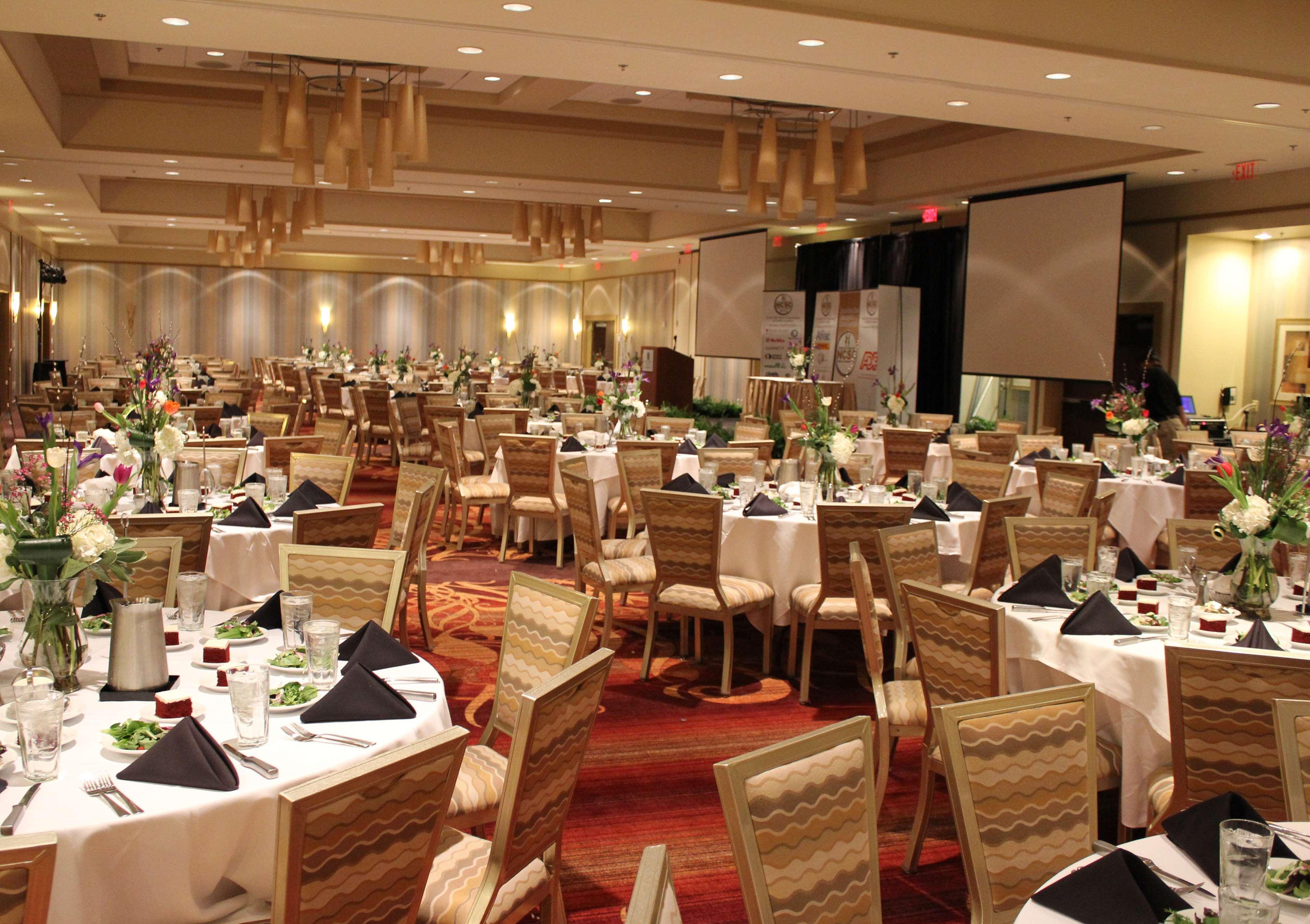 Embassy Suites Atlanta - Kennesaw Town Center מראה חיצוני תמונה