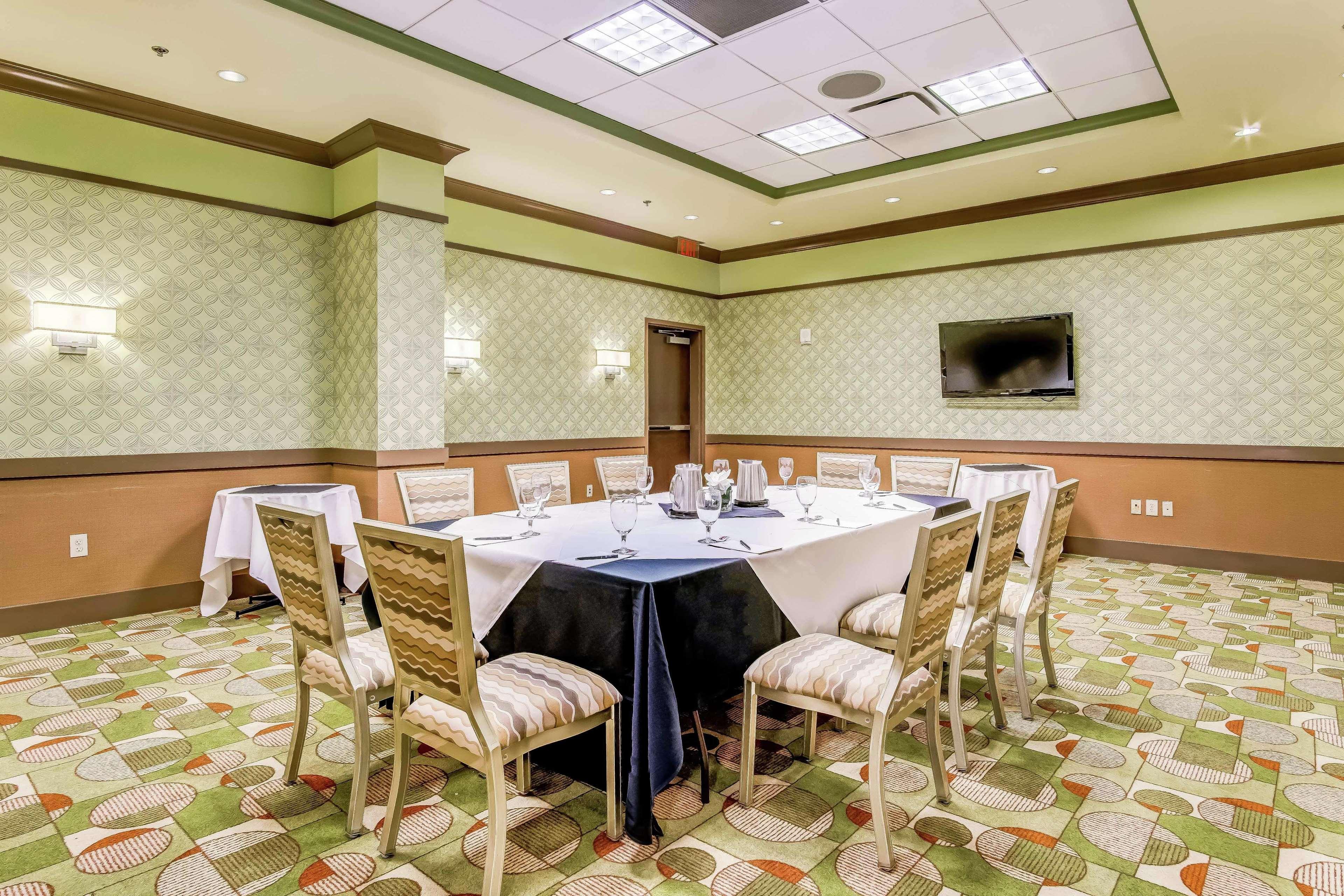 Embassy Suites Atlanta - Kennesaw Town Center מראה חיצוני תמונה