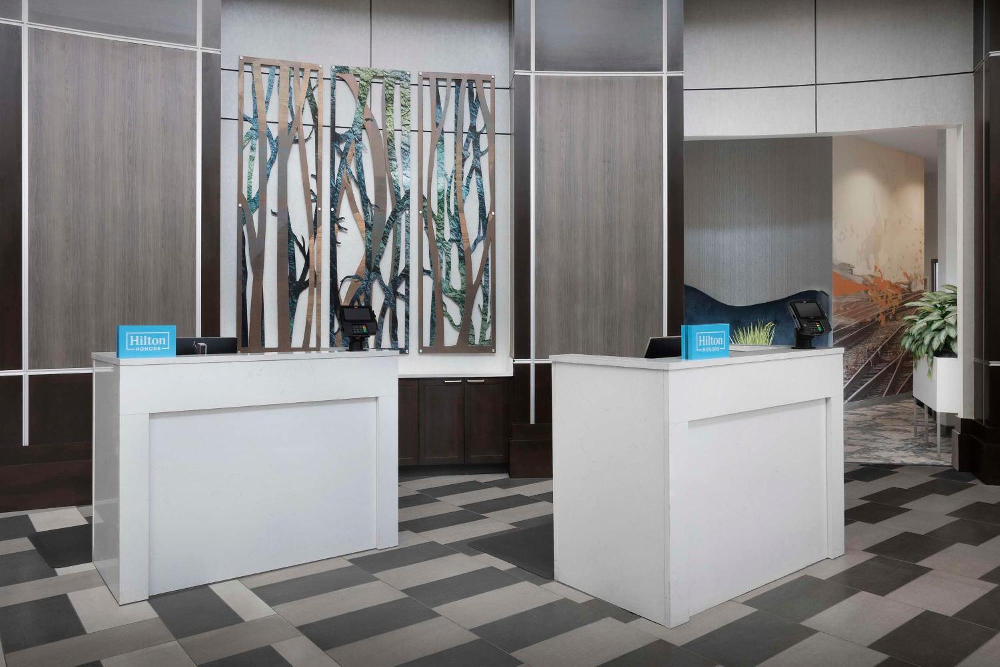 Embassy Suites Atlanta - Kennesaw Town Center מראה חיצוני תמונה