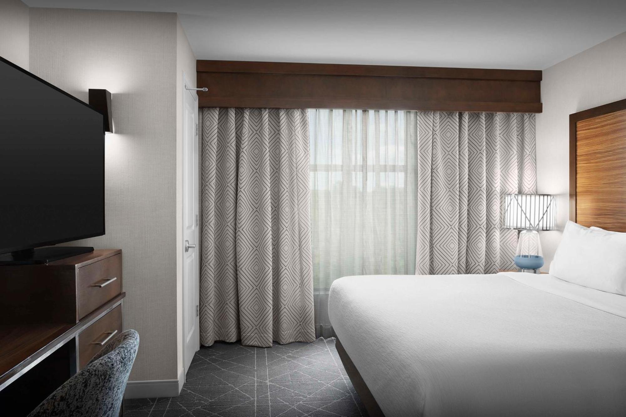 Embassy Suites Atlanta - Kennesaw Town Center מראה חיצוני תמונה